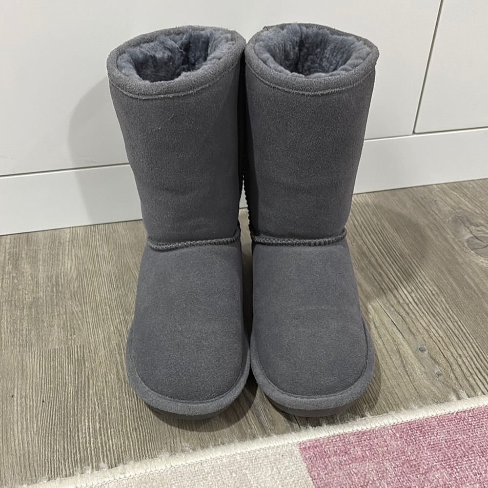 BearPaw Gray Winter Rain Boots Mid-Calf Suede